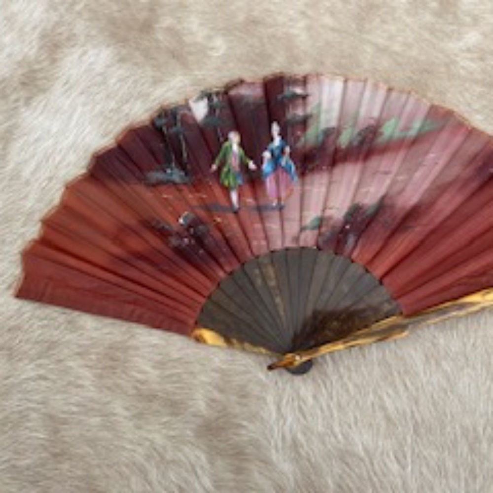 Vintage colonial hand fan with faux tortoise